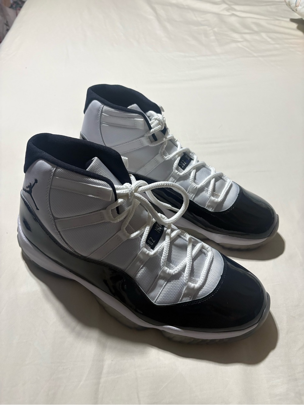 Nike Air Jordan 11 Concords